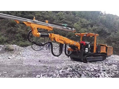 Perforadora jumbo hidráulico de martillo en cabeza